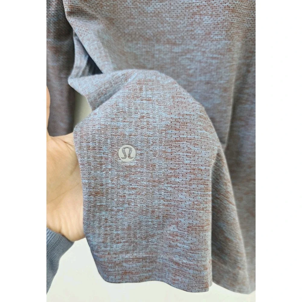 Lululemon Metal Vent Shirt Long Sleeve Men's Size XS Red/ Blue